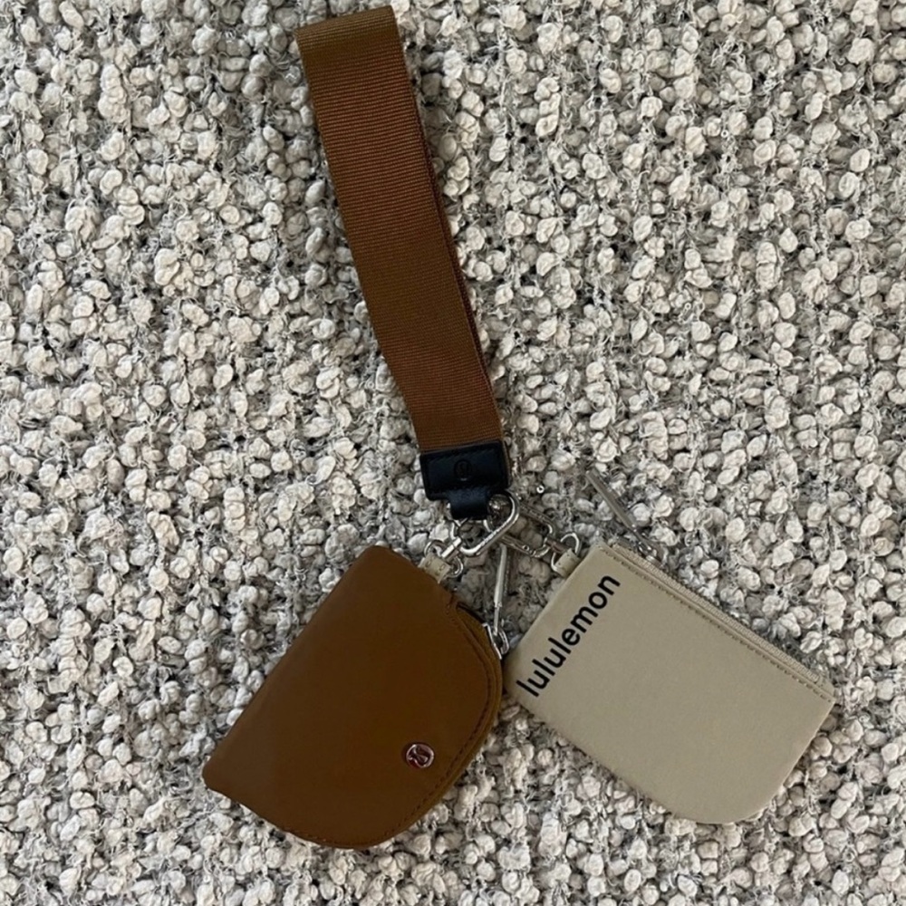 Lululemon Dual Pouch Wristlet